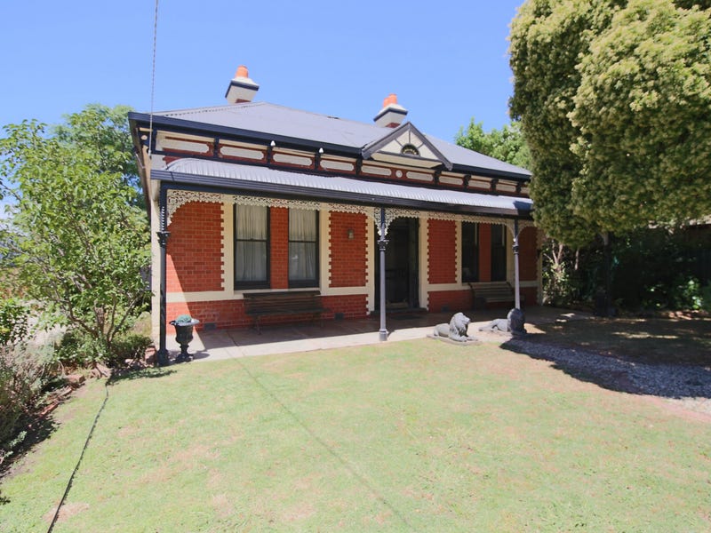 27 Barkly Street, Benalla, VIC 3672