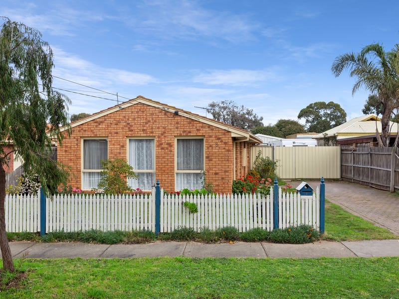 8 Coventry Drive, Werribee, Vic 3030 Property Details
