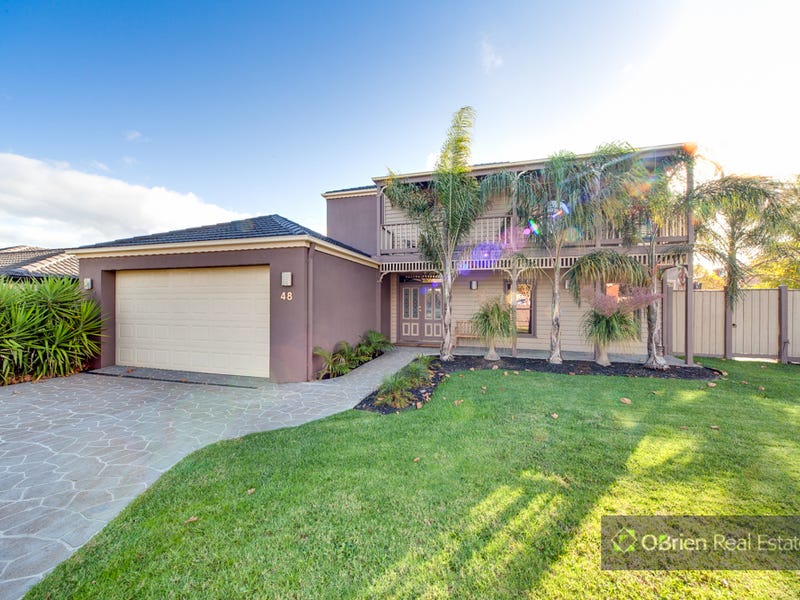 48 Fieldstone Boulevard, Beaconsfield, Vic 3807 Property Details