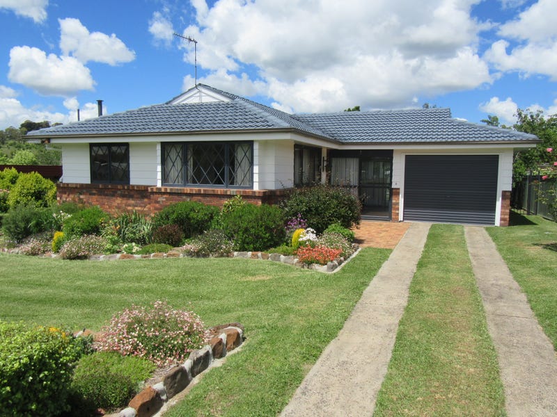 55 Hunter Street, Glen Innes, NSW 2370