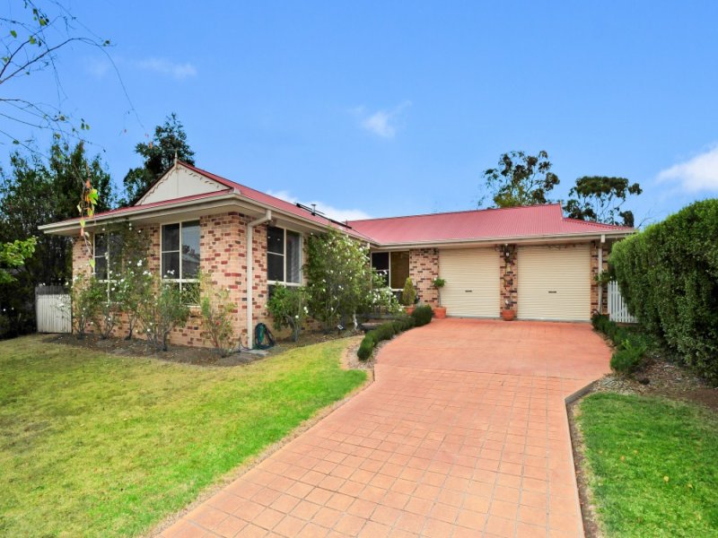 16 Erin Court, Armidale, NSW 2350 - Property Details