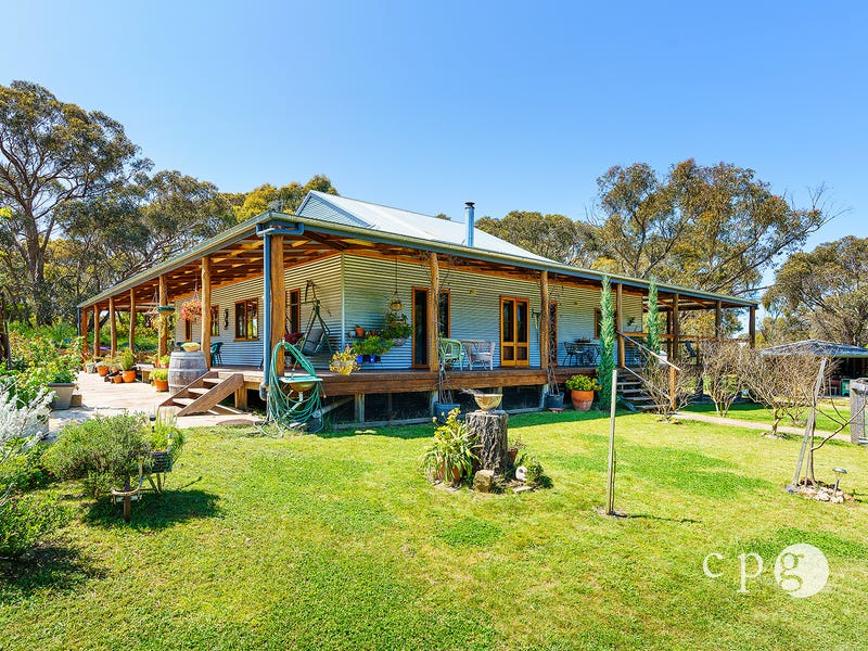 23 Boundary Road, Maldon, Vic 3463 Property Details