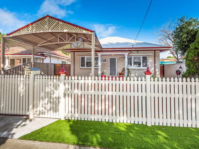 124 Leake Street, Belmont, WA 6104