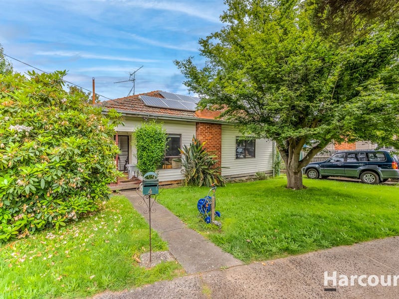 4 Centre Avenue, Warragul, Vic 3820 Property Details