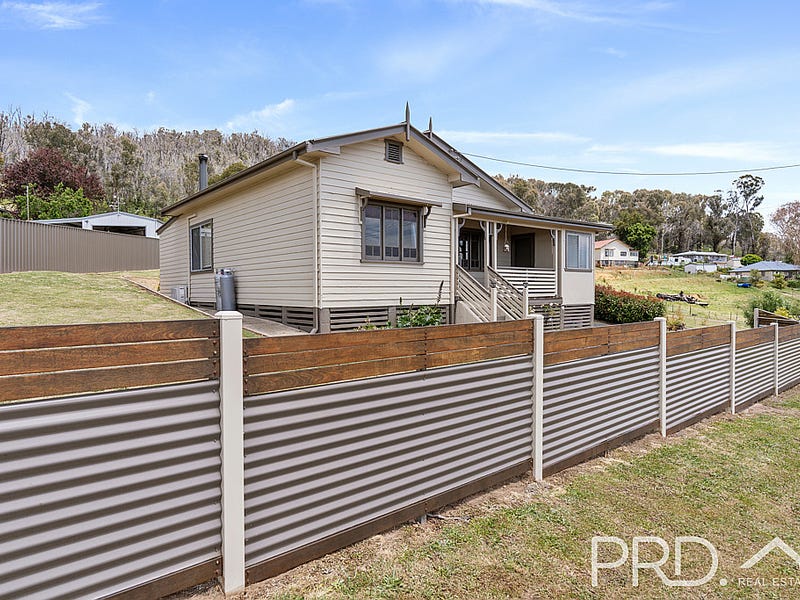 62 Tumbarumba Road, Batlow, NSW 2730 Property Details