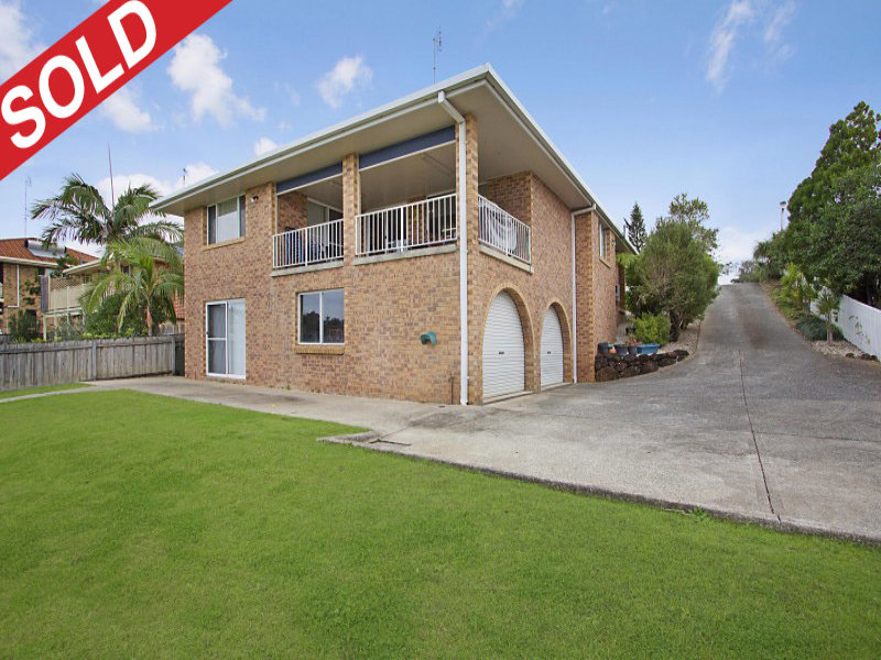 77 Glen Ayr Drive, Banora Point, NSW 2486