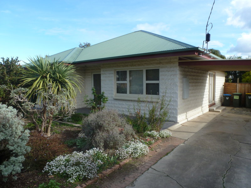 15 Charteris Street, Port Elliot, SA 5212
