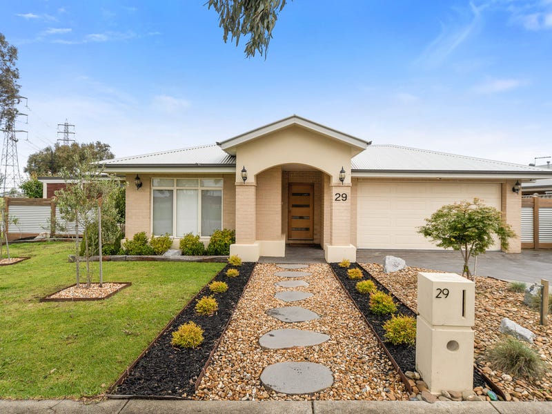29 Sandstone Drive, Botanic Ridge, VIC 3977
