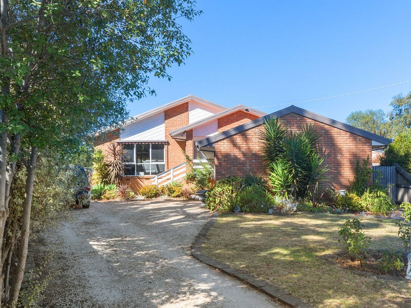 15 Munday Court, Skye, Vic 3977 Property Details