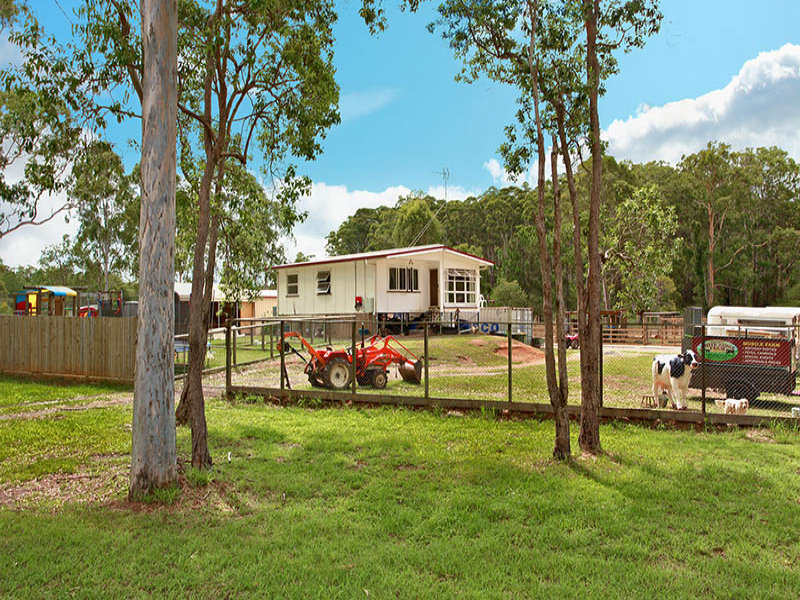 543565 Oakey Flat Road, Morayfield, QLD 4506