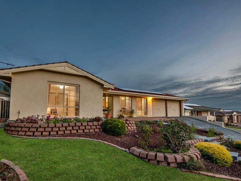 4 Lighthouse Drive, Hallett Cove, SA 5158 House for Sale realestate