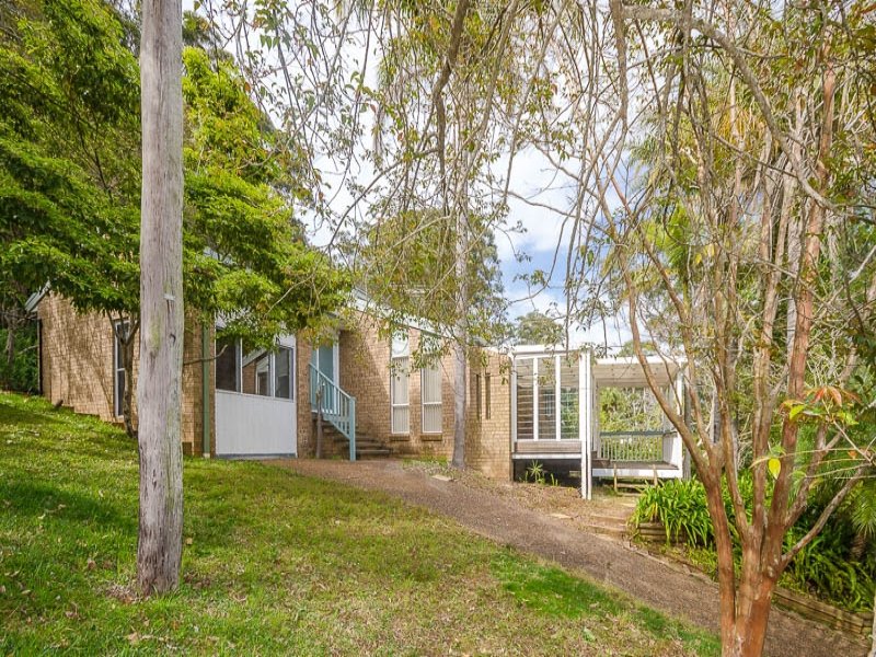 119 Lake Shore Drive, North Avoca, NSW 2260