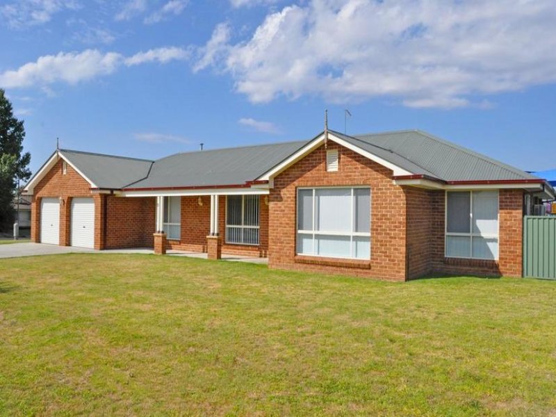 2 James Drive, Bathurst, NSW 2795 Property Details