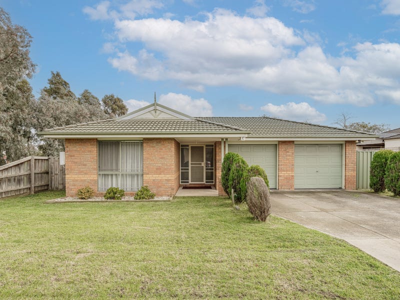 39 Genista Road, Cranbourne West, VIC 3977 - realestate.com.au