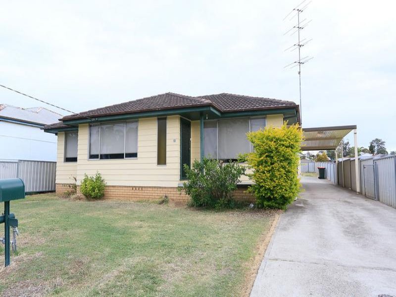 72 Deakin Street, Kurri Kurri, NSW 2327