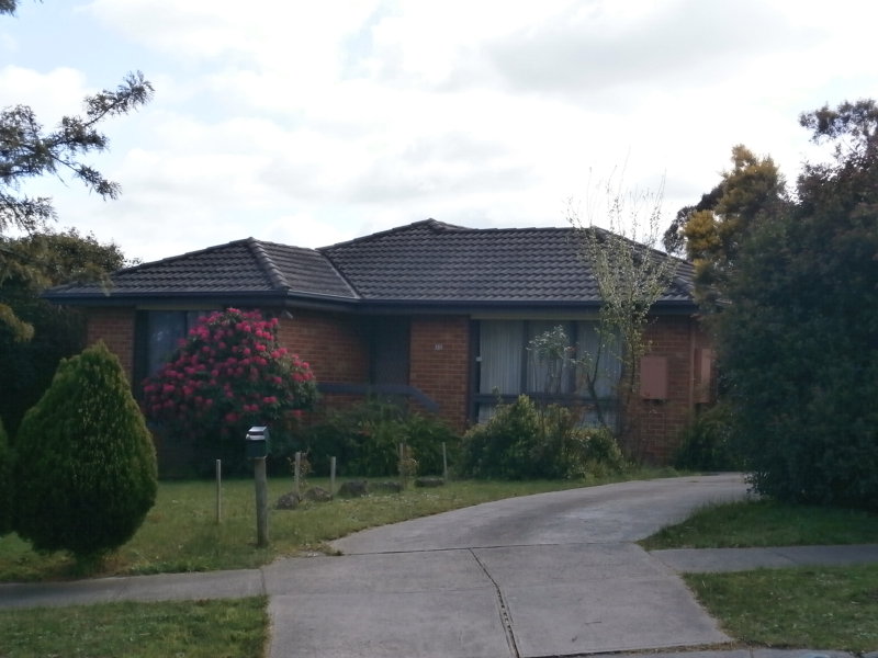 46 Chalcot Drive, Endeavour Hills, VIC 3802