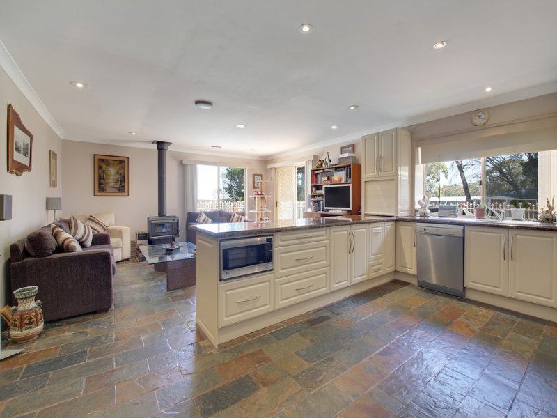 572574 Darkes Forest Road, Darkes Forest, NSW 2508