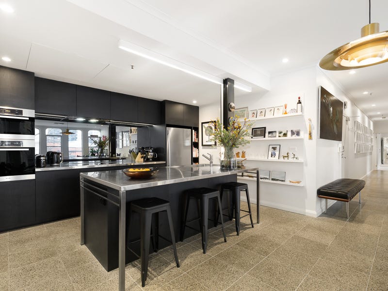 301/350 La Trobe Street, Melbourne, Vic 3000 Property Details