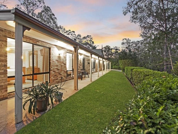 16 Whip Bird Court, Cashmere, QLD 4500