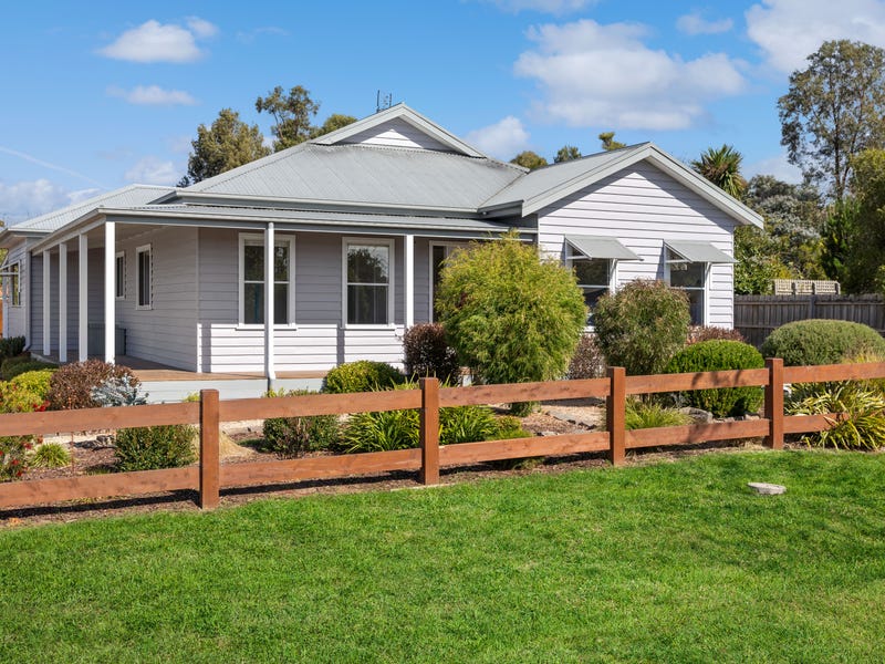 5 Street, Malmsbury, Vic 3446 House for Sale