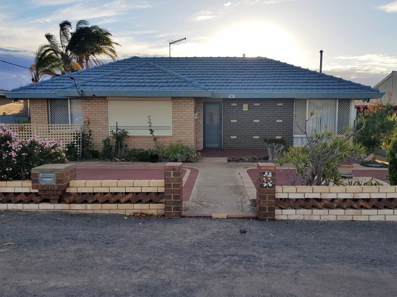 31 Ainsworth Street, Geraldton, WA 6530 Property Details