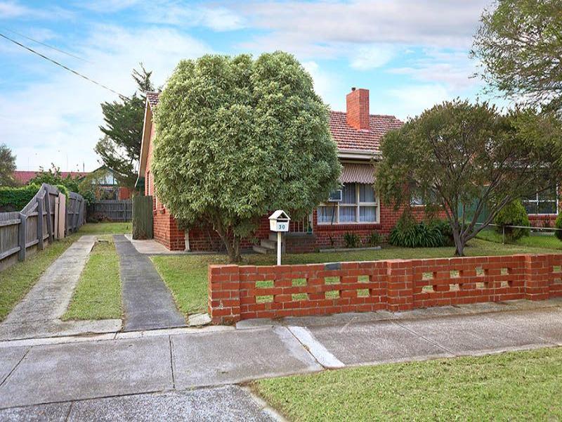 30 Hales Crescent, Jacana, Vic 3047 Property Details