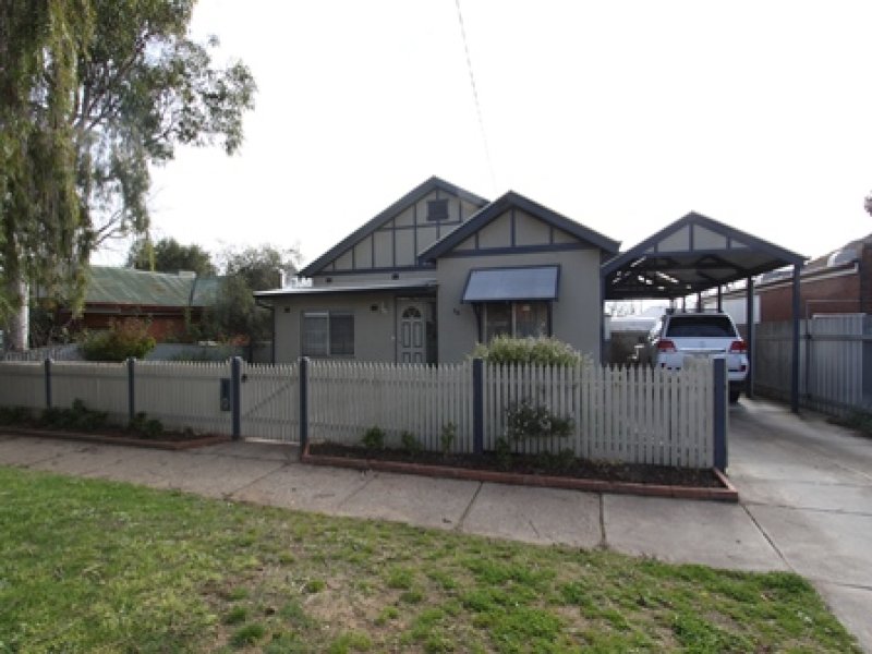 29 Gormly Avenue, Wagga Wagga, NSW 2650