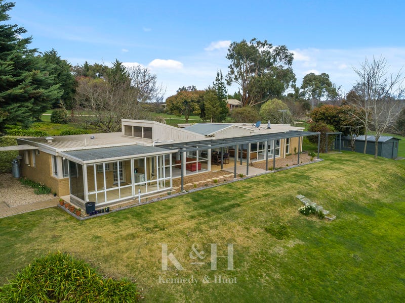 5 Erinvale Close, Gisborne, Vic 3437 Property Details