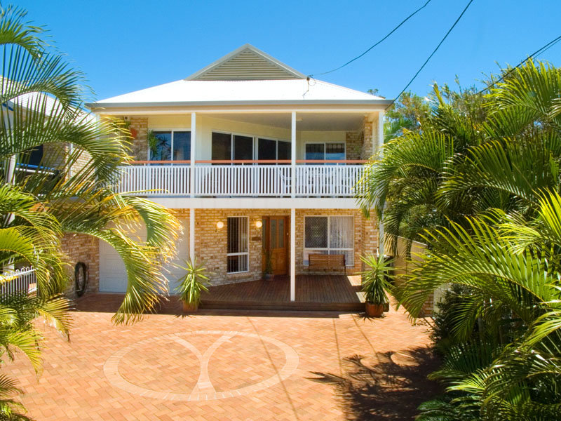 797 Esplanade, Lota, QLD 4179