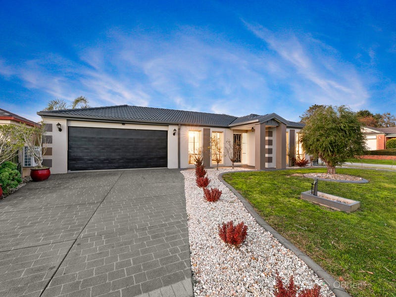 8 Canterbury Close, Narre Warren, VIC 3805