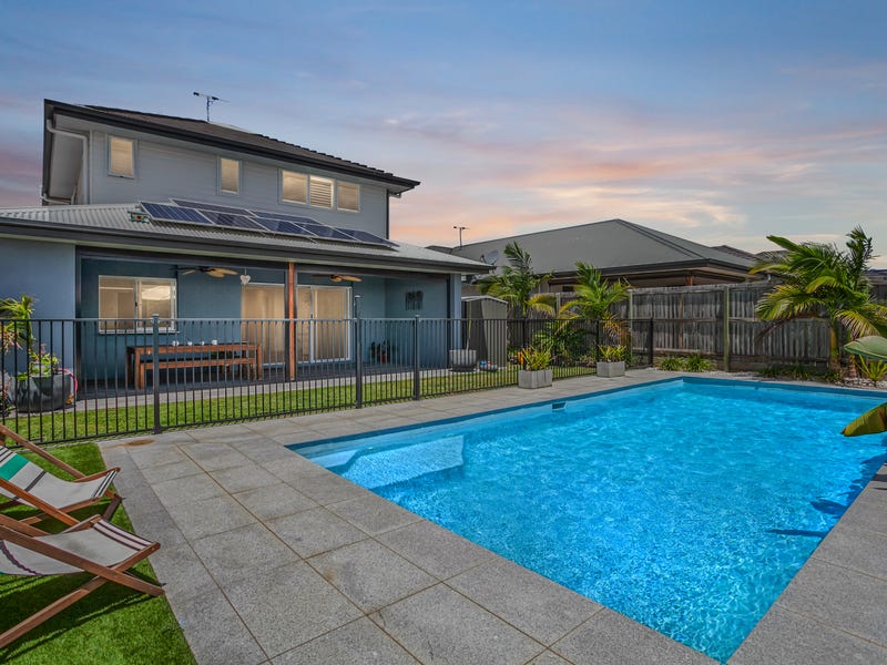 14 Rosemead Street, North Lakes, QLD 4509