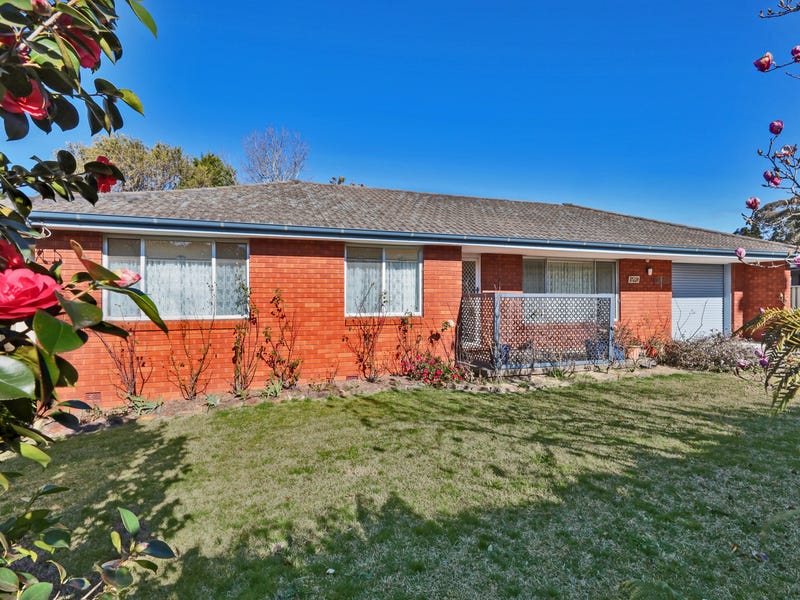 325 Great Western Highway, Lawson, NSW 2783