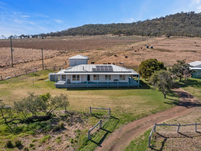 48 Rifle Range Road, East Greenmount, QLD 4359