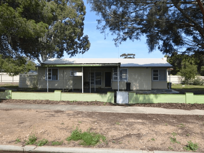 32 Chandos Terrace, Lameroo, SA 5302 Property Details