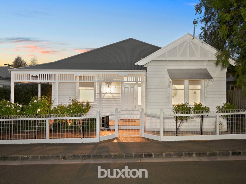 19 Cumberland Street, Newtown, Vic 3220 Property Details