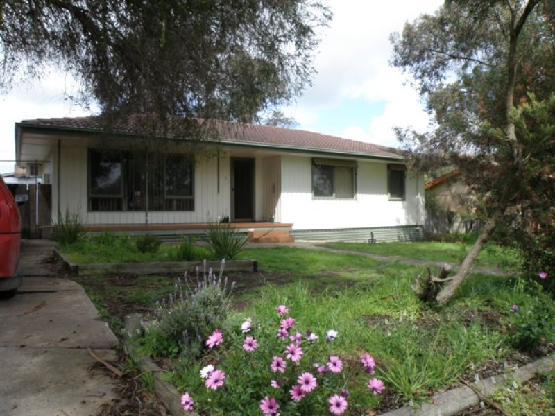 16 Wardle Crescent, Naracoorte, SA 5271 Property Details