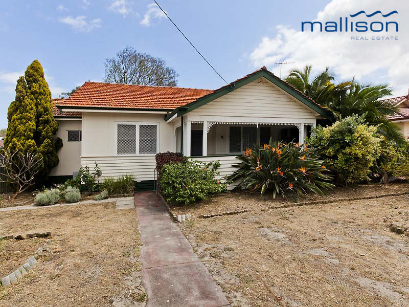 48 Nicholas Crescent, Hilton, WA 6163 Property Details