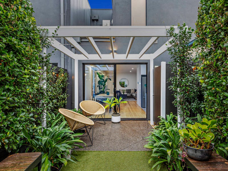 33B Emma Street, Seddon, VIC 3011