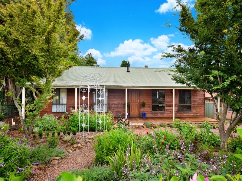 31 William Street, Bundanoon, NSW 2578 Property Details