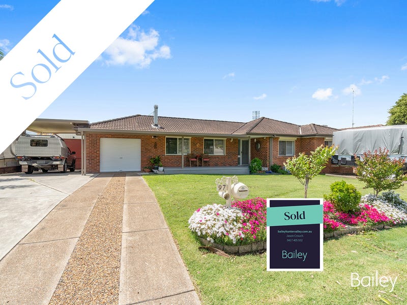 97 Gardner Circuit, Singleton, NSW 2330 Property Details