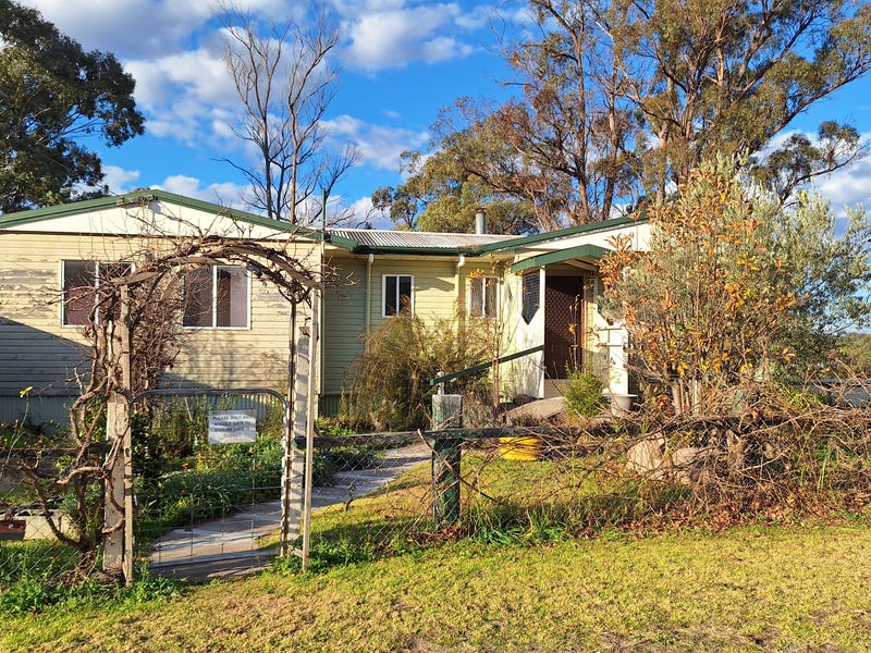 2 Catherine St, Stanthorpe, Qld 4380 House for Sale