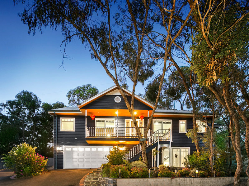 61 Leane Drive, Eltham, Vic 3095 Property Details