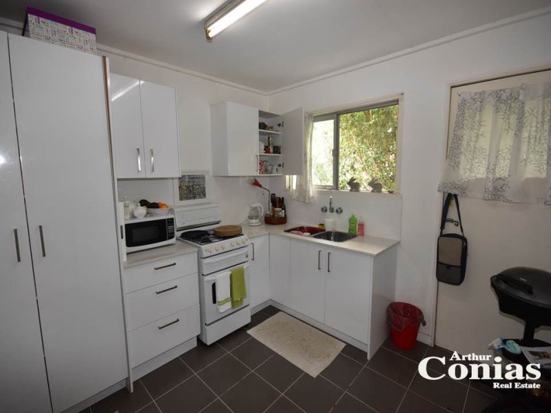 2/17 Vimy Street, Bardon, QLD 4065