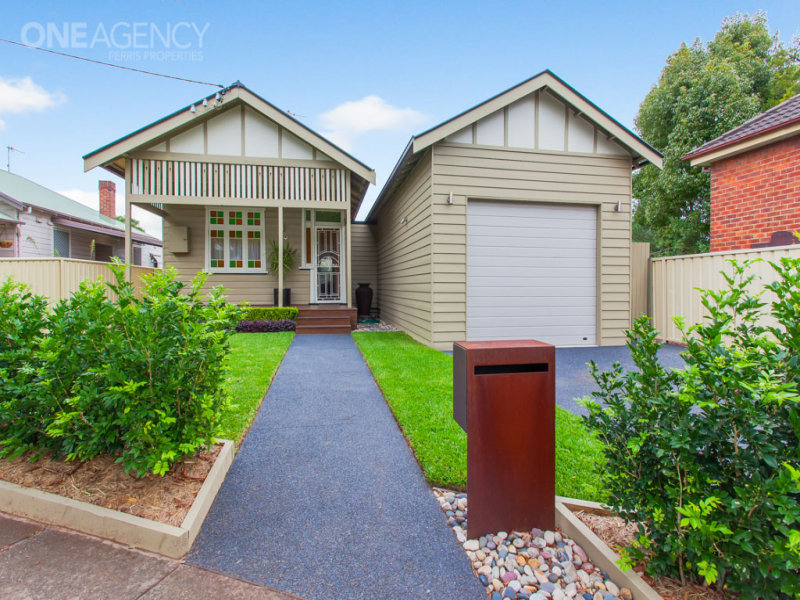 38 Waratah Street, Mayfield, NSW 2304