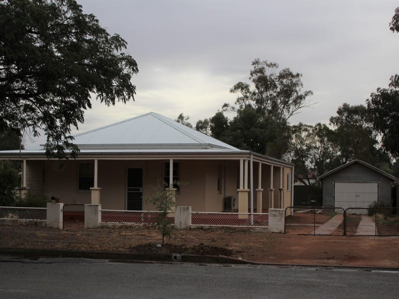 38 Pitt Street, Ariah Park, NSW 2665