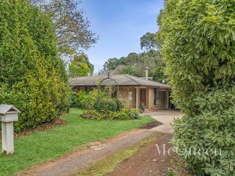 8 Blighs Road, Trentham, Vic 3458 House for Sale
