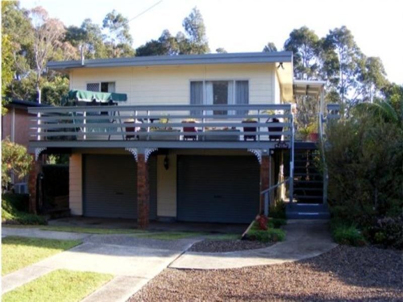 218 South Head Road, Moruya Heads, NSW 2537