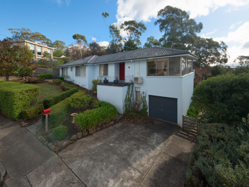 12 Avondale Grove, Mount Nelson, TAS 7007