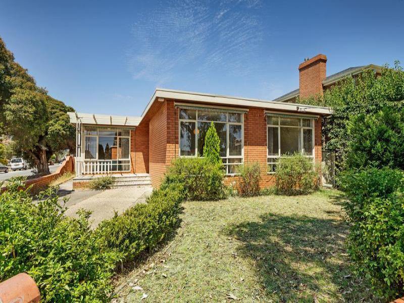 19 Langdon Road, Caulfield North, VIC 3161