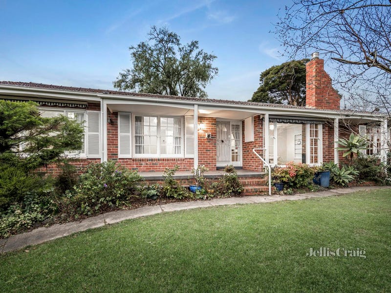 2 Richard Court, Ringwood East, VIC 3135